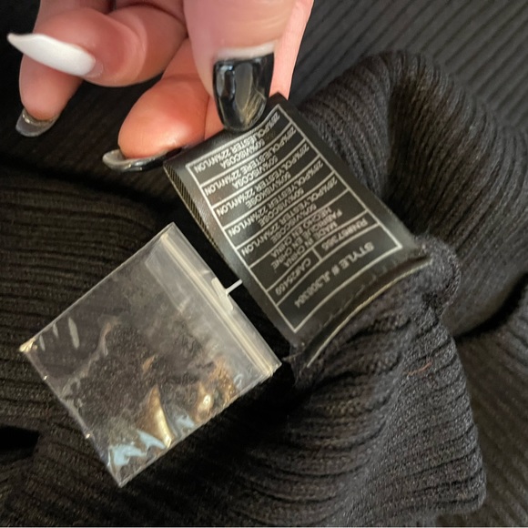 Betsey Johnson Black Ribbed Sweater Dress - Picture 4 of 5